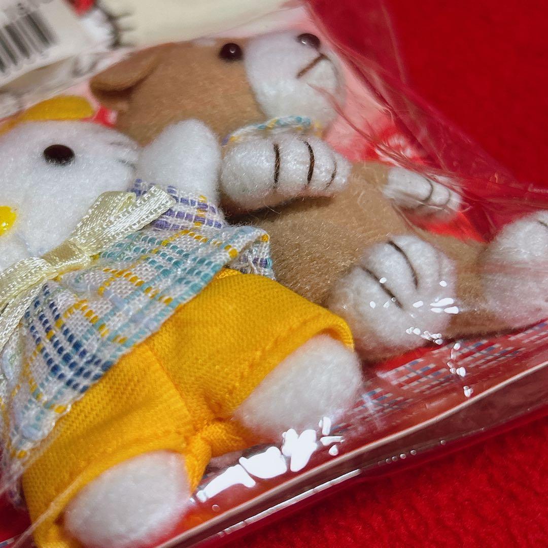 ハローキティ 柴犬 ワンコ ぬいぐるみ ツインマスコット ストラップ 2002