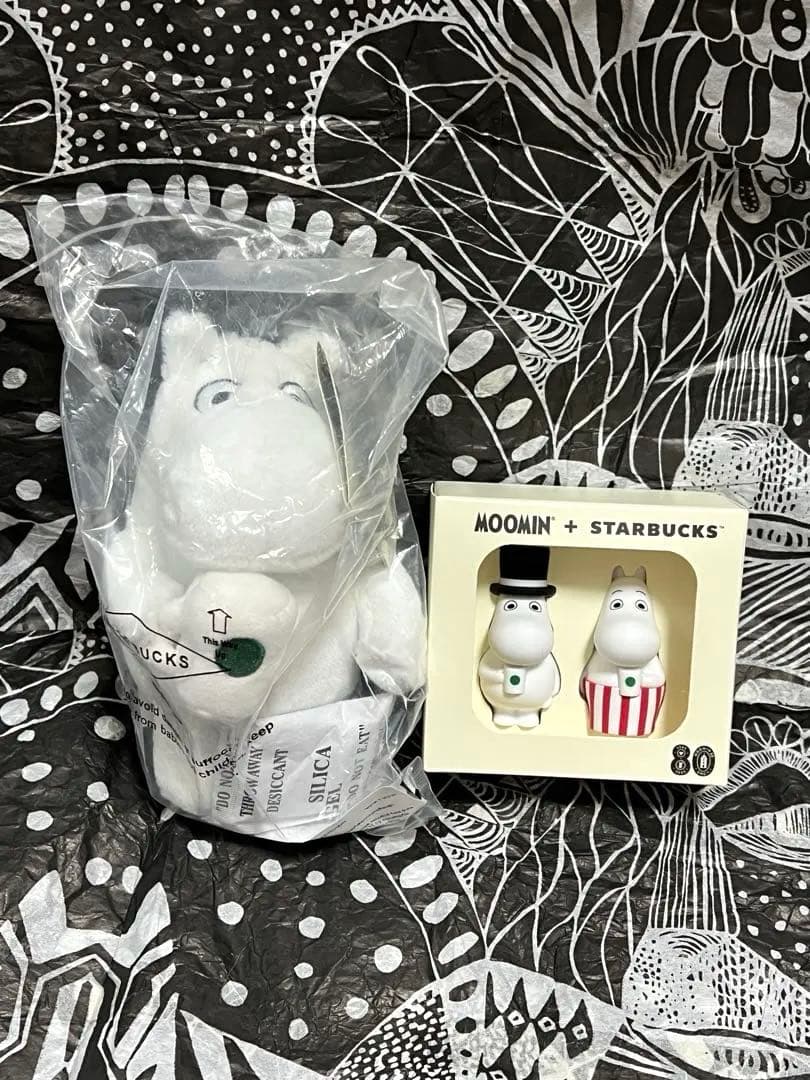 海外限定　スターバックス　ムーミン　キャップ　キーチェーン　マスコット