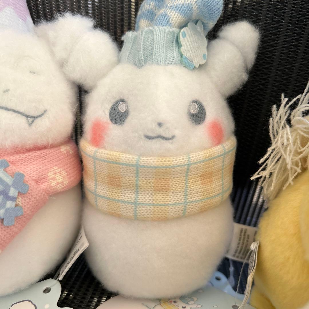 ピカチュウとゆきあそび ピカチュウ　カビゴン　ヤドン　ゆきだるま　4点セット