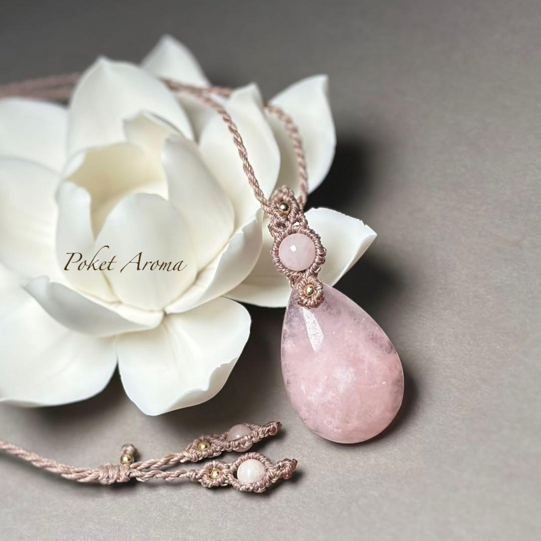 『桃季』ピンクアクアマリン.モルガナイトのマクラメペンダントネックレス