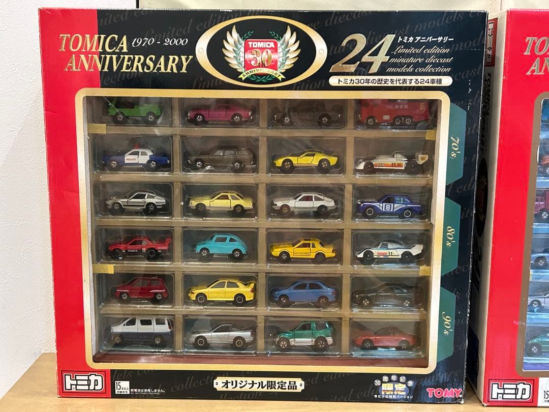 トミカ アニバーサリー24 30周年記念