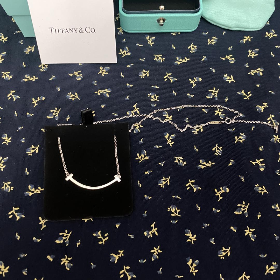 ティファニー T スマイル スモール ネックレス