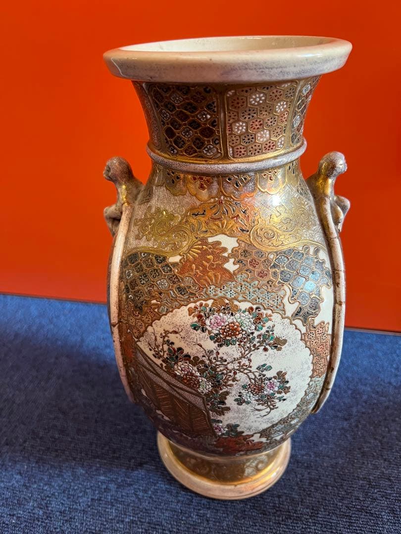 891 明治時代　薩摩焼　金彩人物　金蘭手　花瓶　時代物