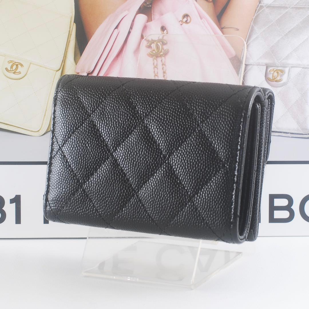 シャネル＊CHANEL＊キャビアスキン＊マトラッセ＊三つ折り財布
