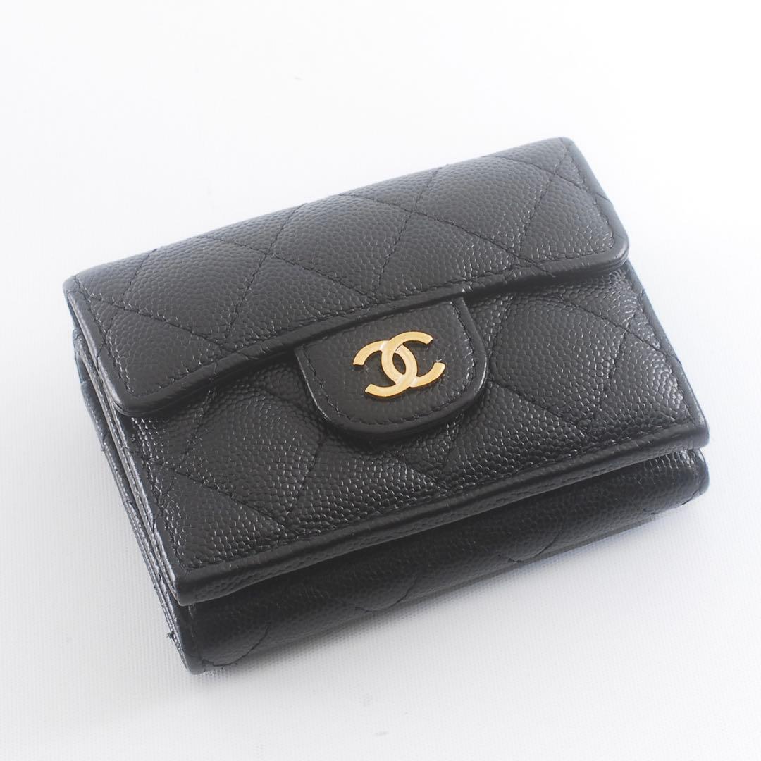 シャネル＊CHANEL＊キャビアスキン＊マトラッセ＊三つ折り財布