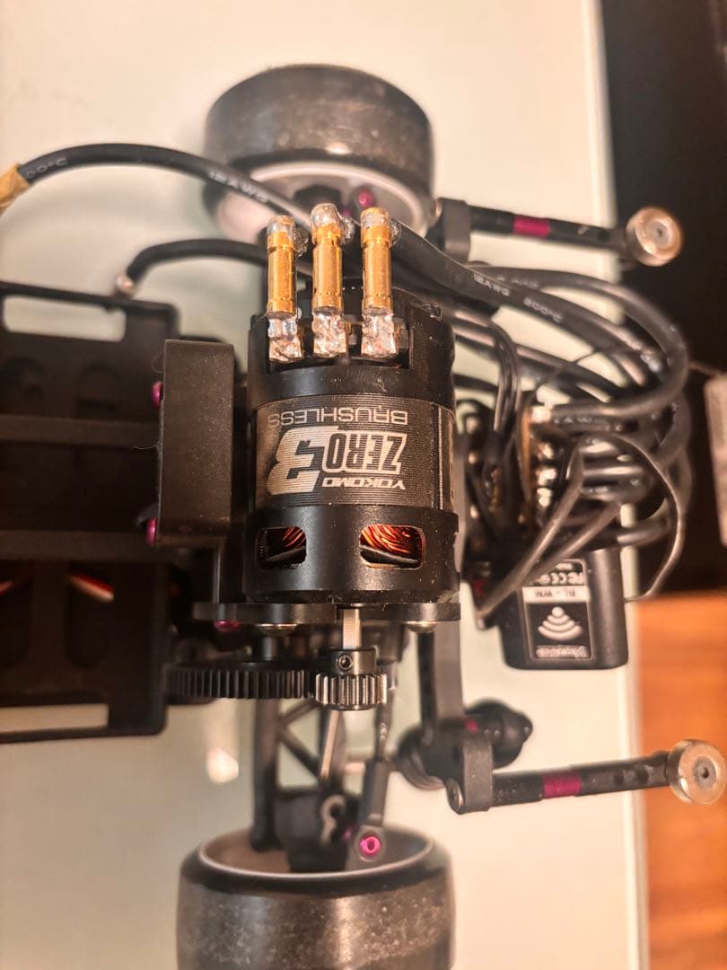 RD2.0ドリフトラジコン　ヨコモブラシレスアンプセット