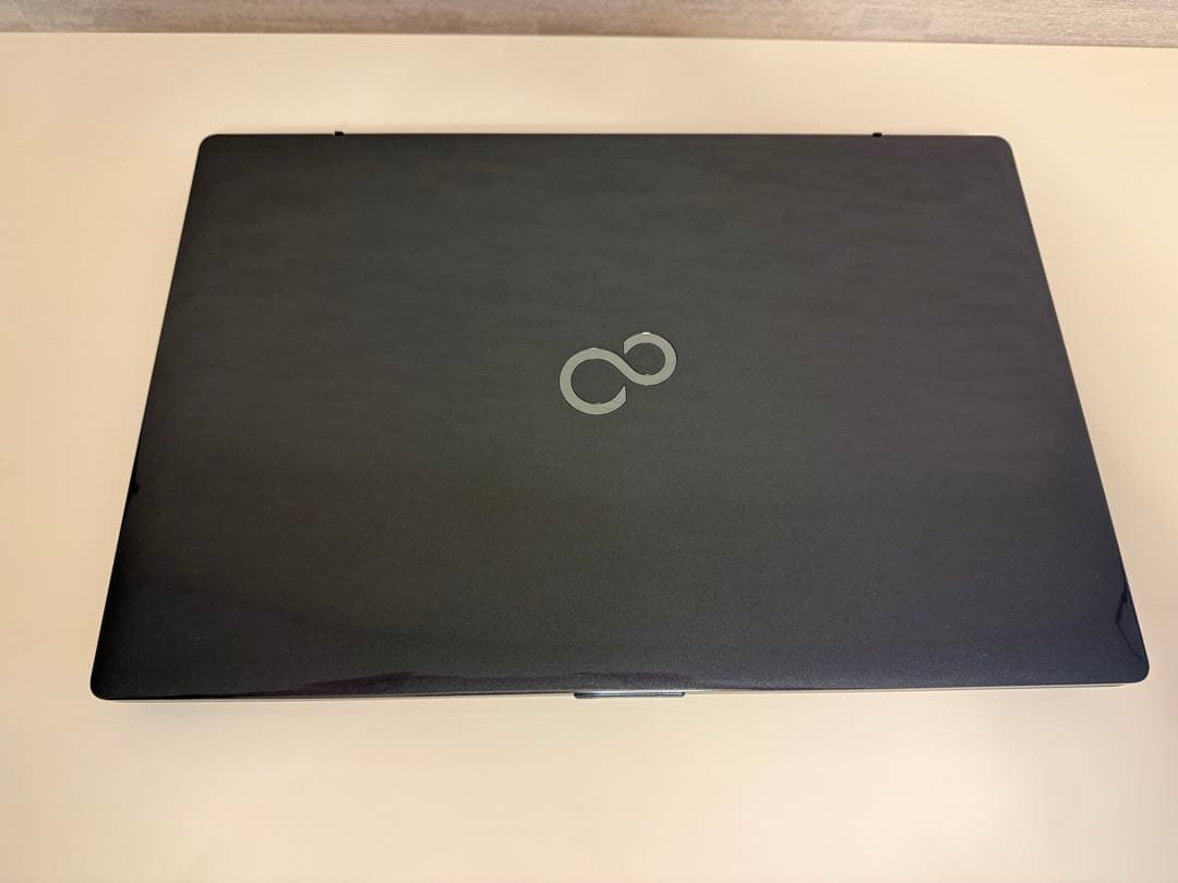 富士通 FMV LIFEBOOK FMVA77C2L BLACK