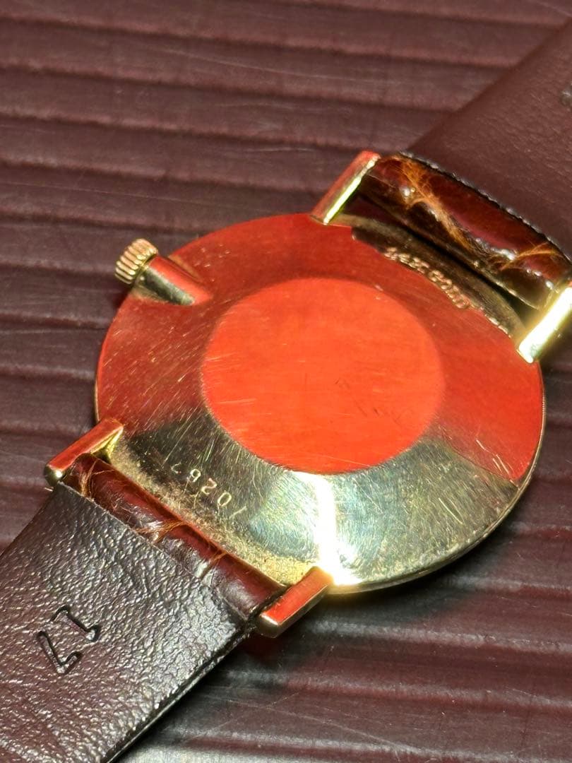 UNIVERSAL GENEVE クォーツ 腕時計 12Pダイヤ14K 金無垢