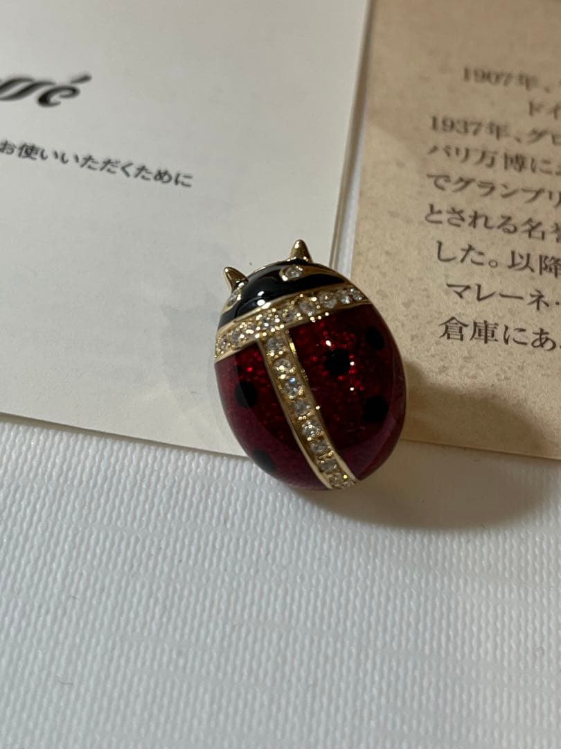 美品 Grosseグロッセ てんとう虫 ブローチ 袋付き