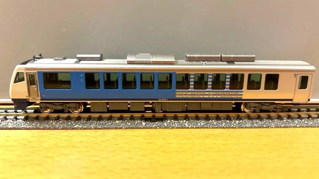 KATO 10-1367 HB-E300系「リゾートしらかみ」(青池編成) 4両