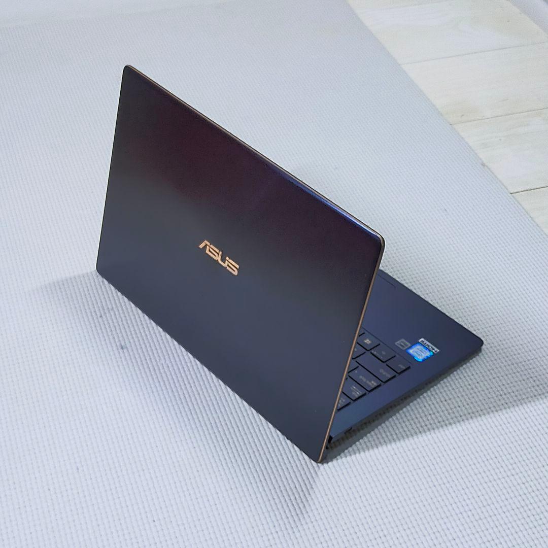 ★超美麗4K液晶★人気ZenBook★第8世代i7/新品SSD★薄型軽量タッチ式