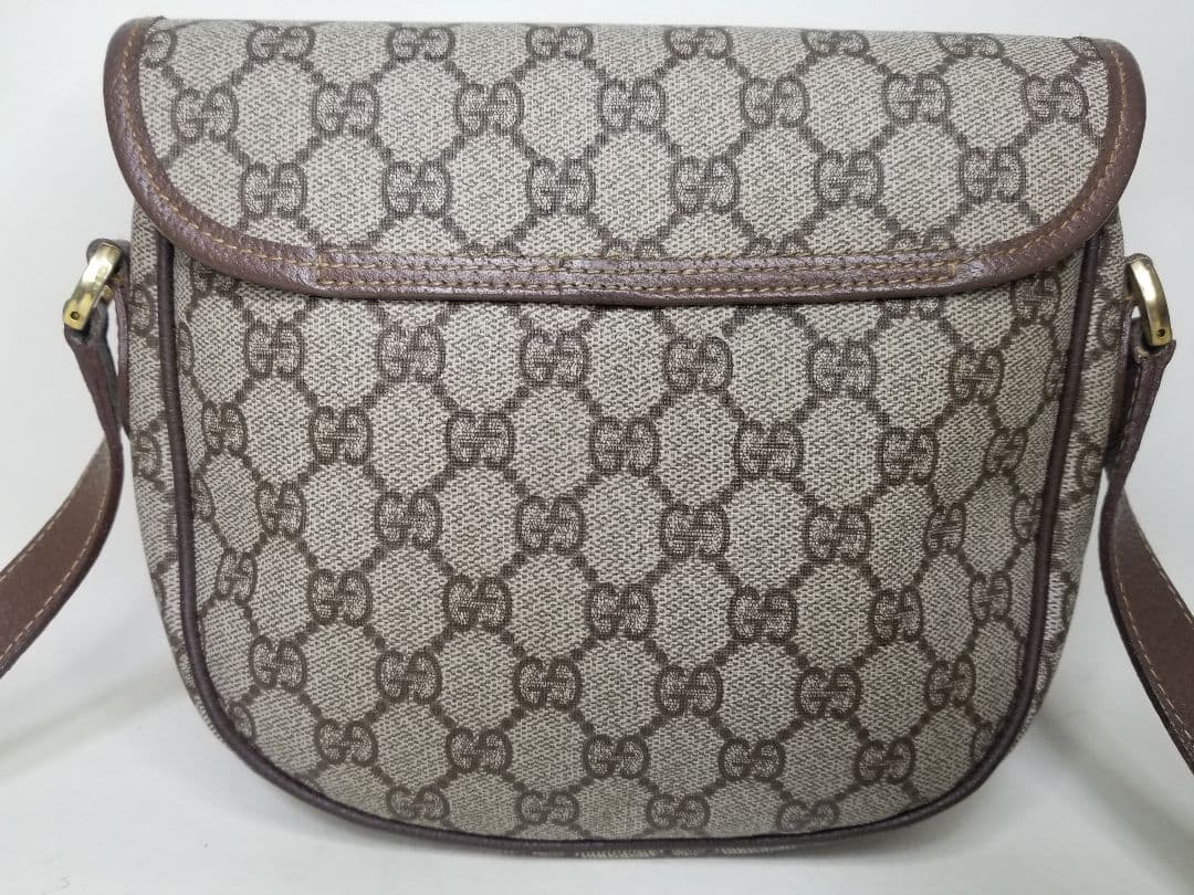 ヴィンテージ GUCCI GG ショルダーバッグ ベージュとブラウンのレザー。