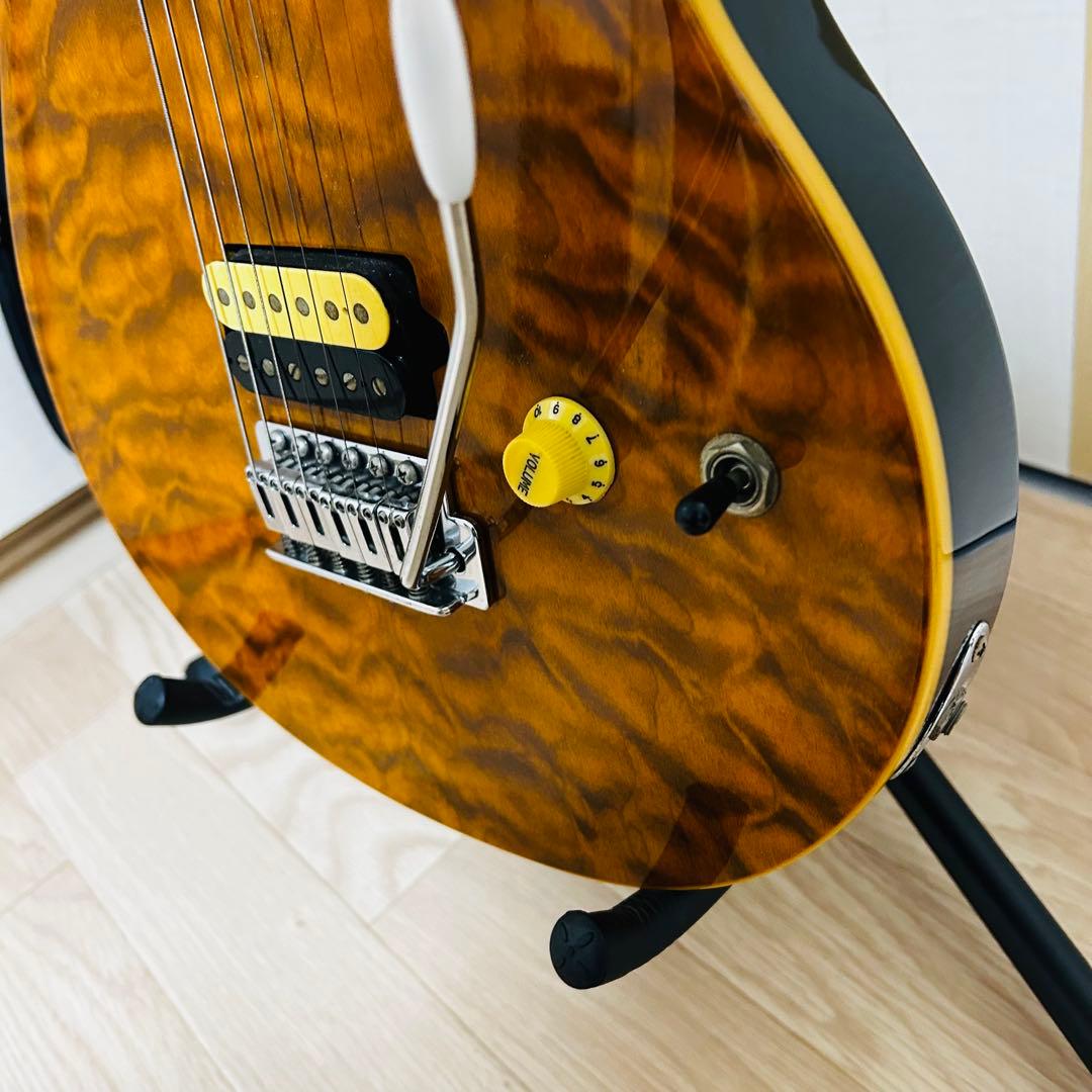 美品✨MUSICMAN olp AXIS MM-1 トレモロアーム付 キルト