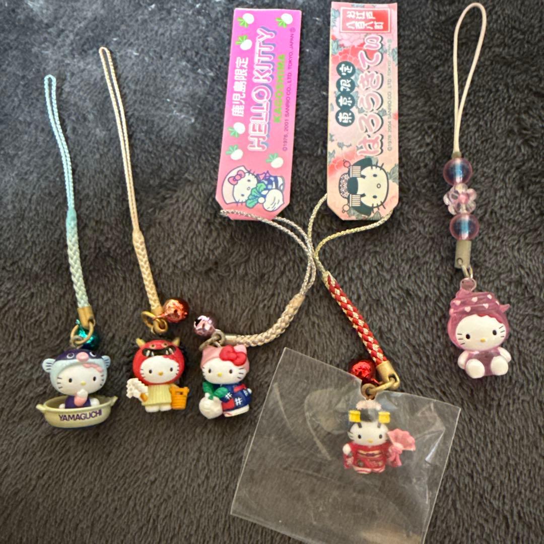 ハローキティご当地 ストラップ １8個レア希少セット