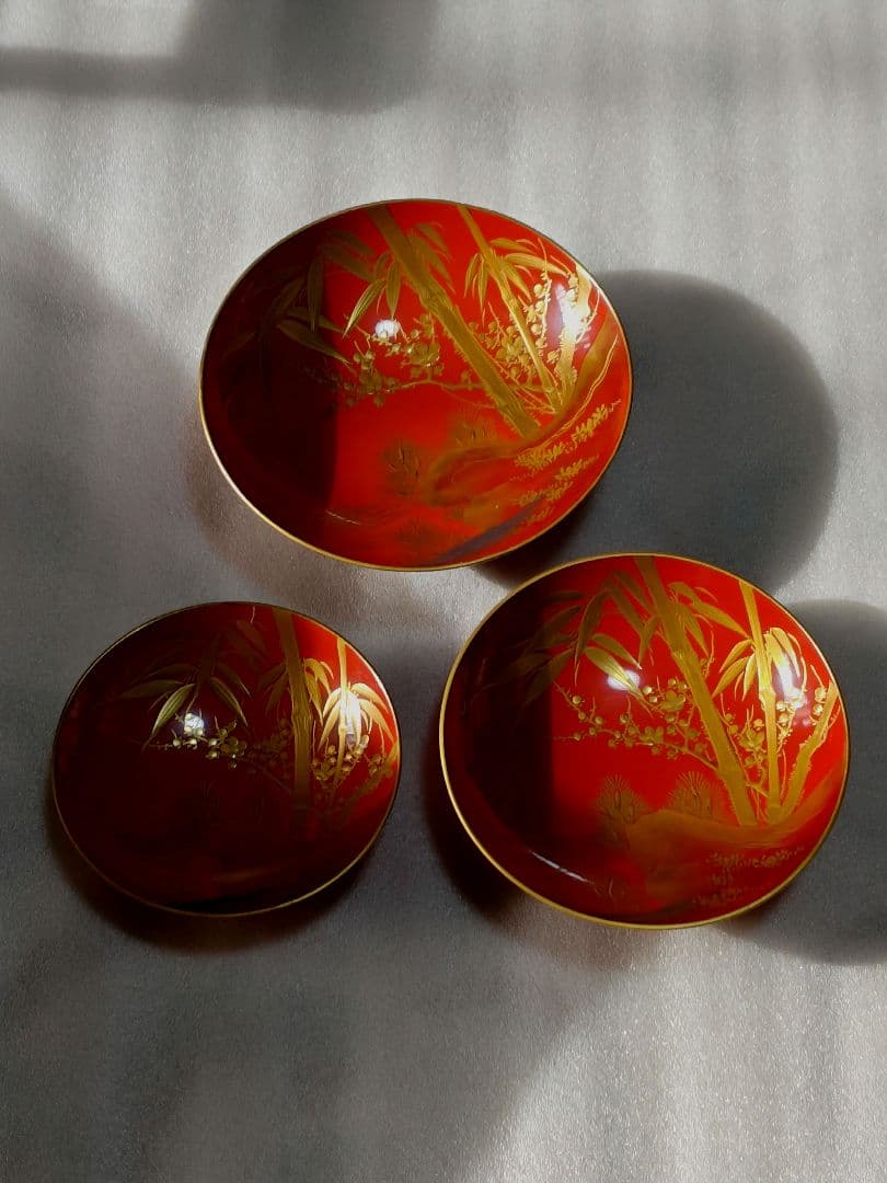 蒔絵付　三宝　三つ組み盃セット　花月堂　木箱入り　漆塗り