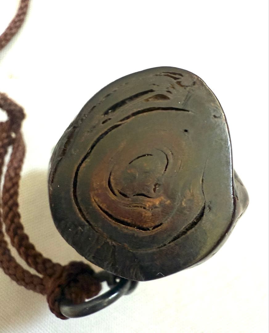 漆器印籠　根付あり