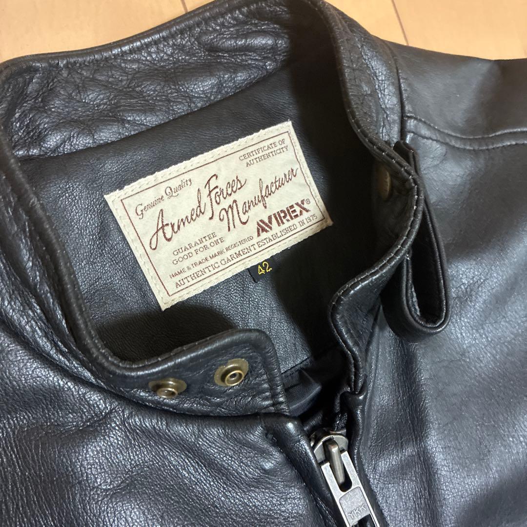 AVIREX ブラックレザーシングルライダースジャケット 42