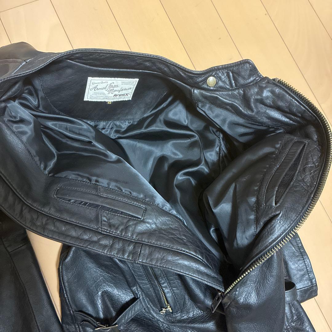 AVIREX ブラックレザーシングルライダースジャケット 42