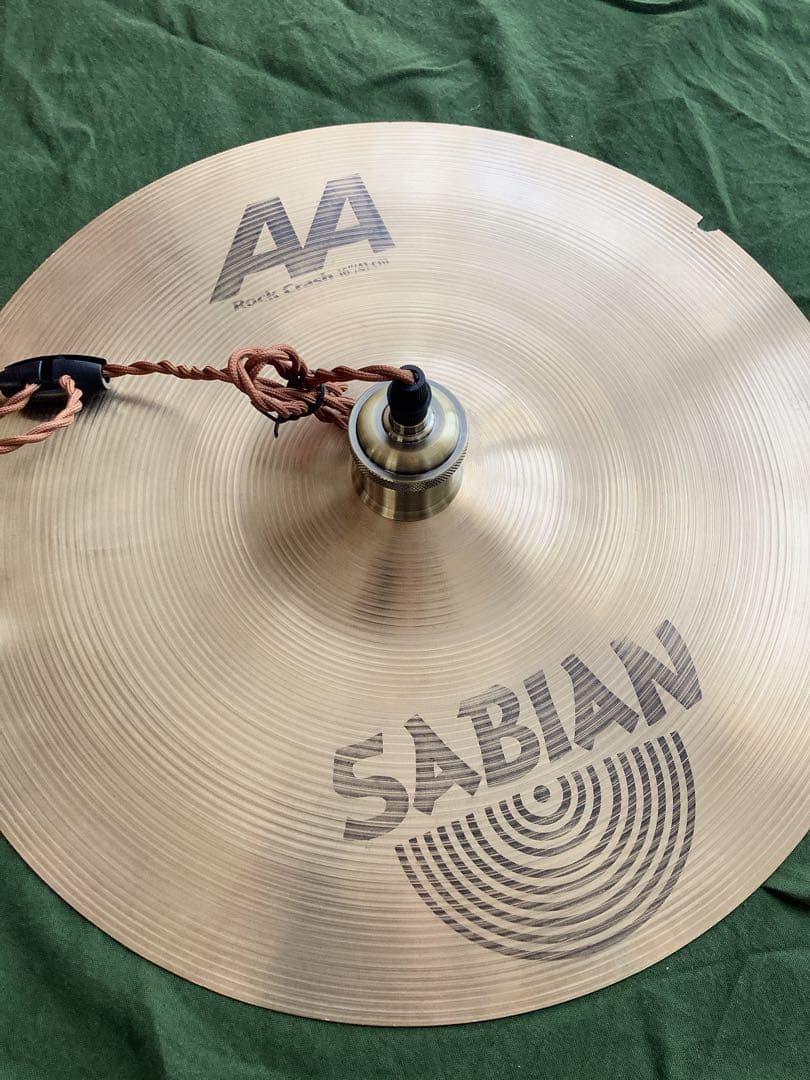 シンバルライト　(セイビアン/16インチ)