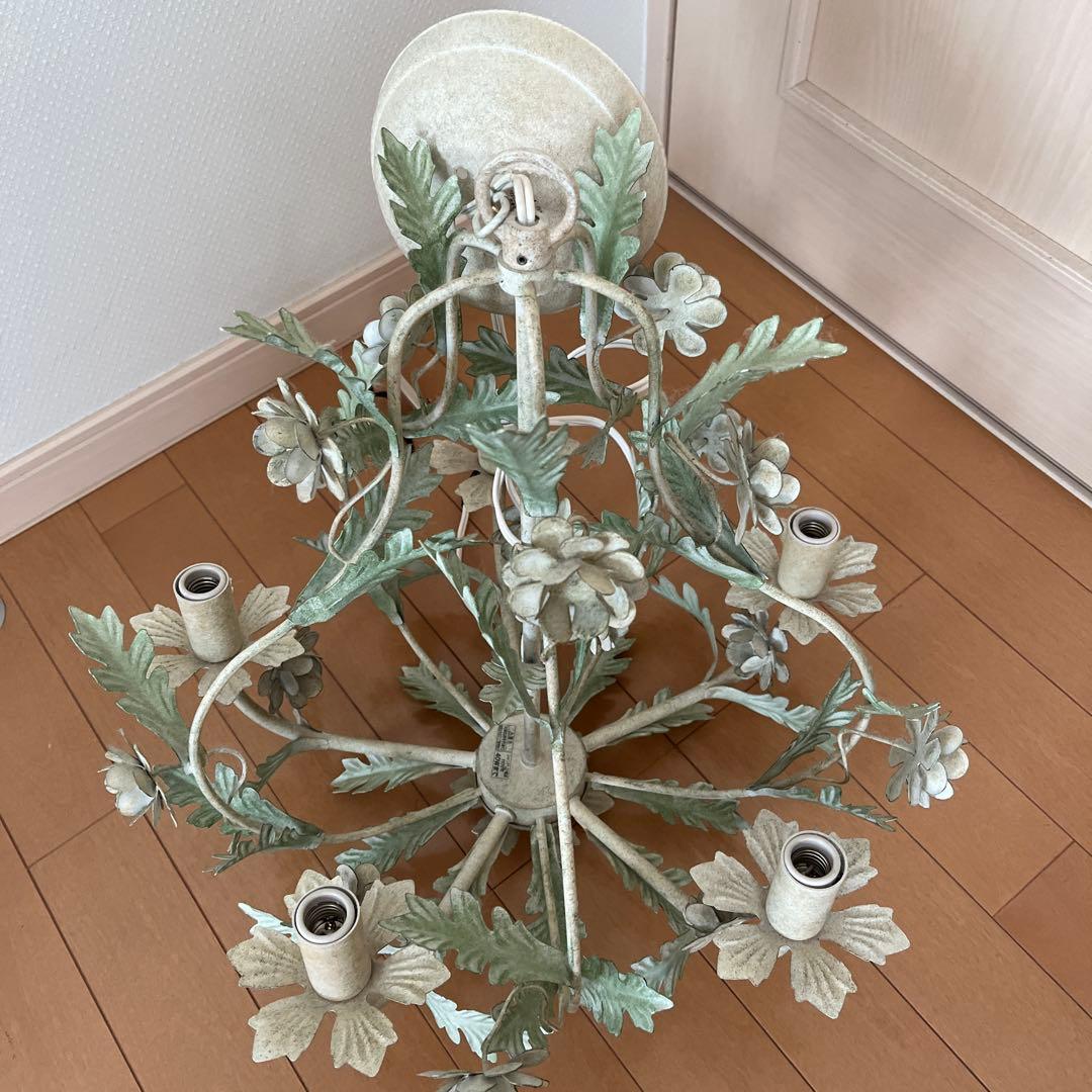 天井吊下型　白熱灯　アンティークシャンデリア　Maliarda（マリアルダ）