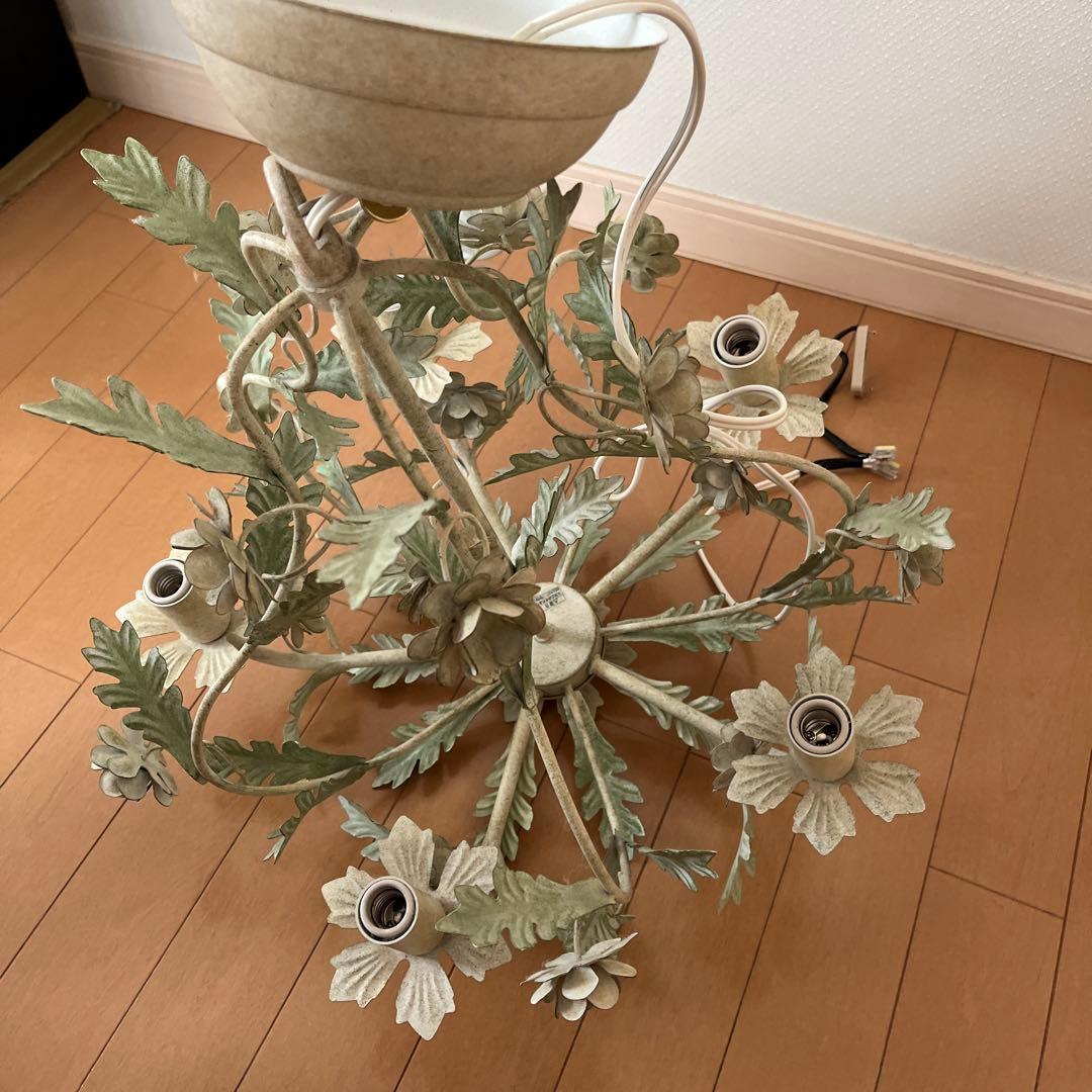 天井吊下型　白熱灯　アンティークシャンデリア　Maliarda（マリアルダ）