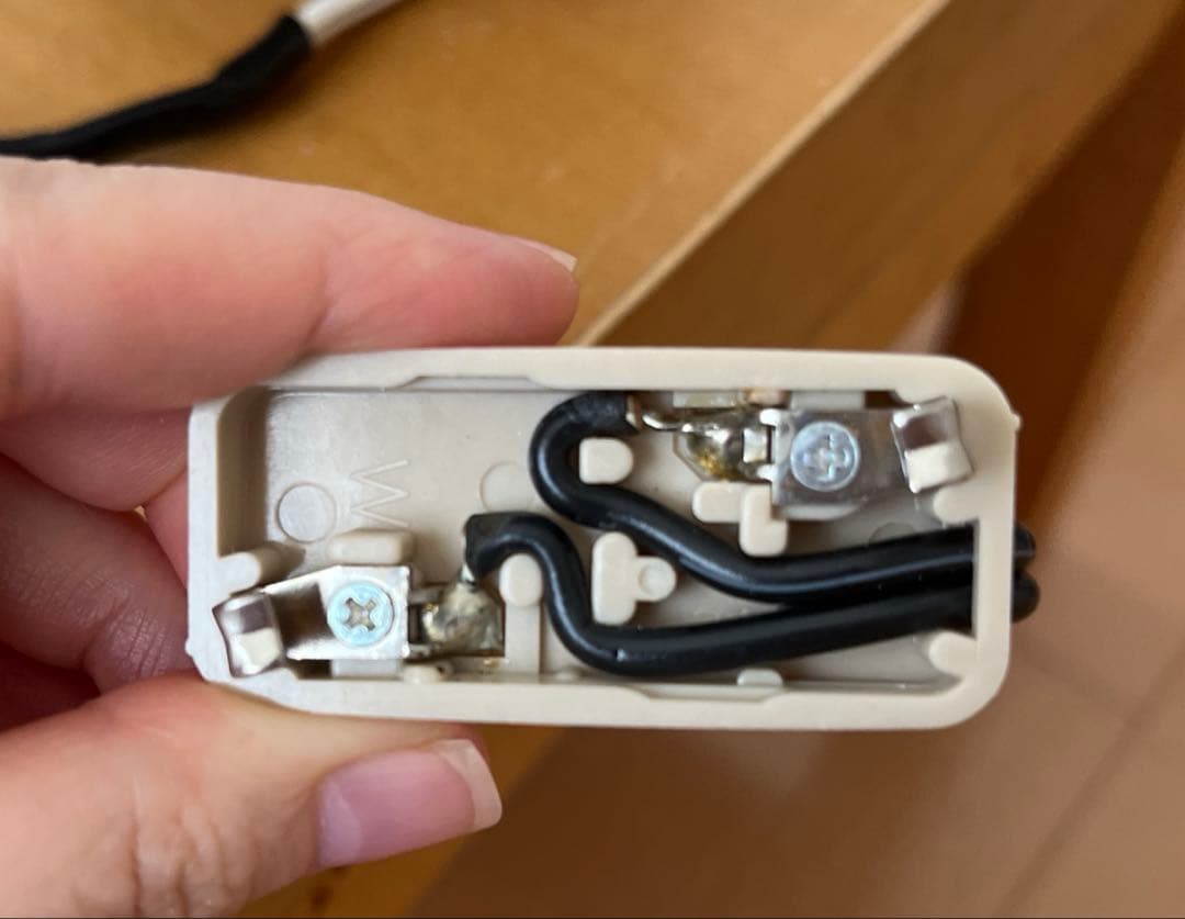 天井吊下型　白熱灯　アンティークシャンデリア　Maliarda（マリアルダ）