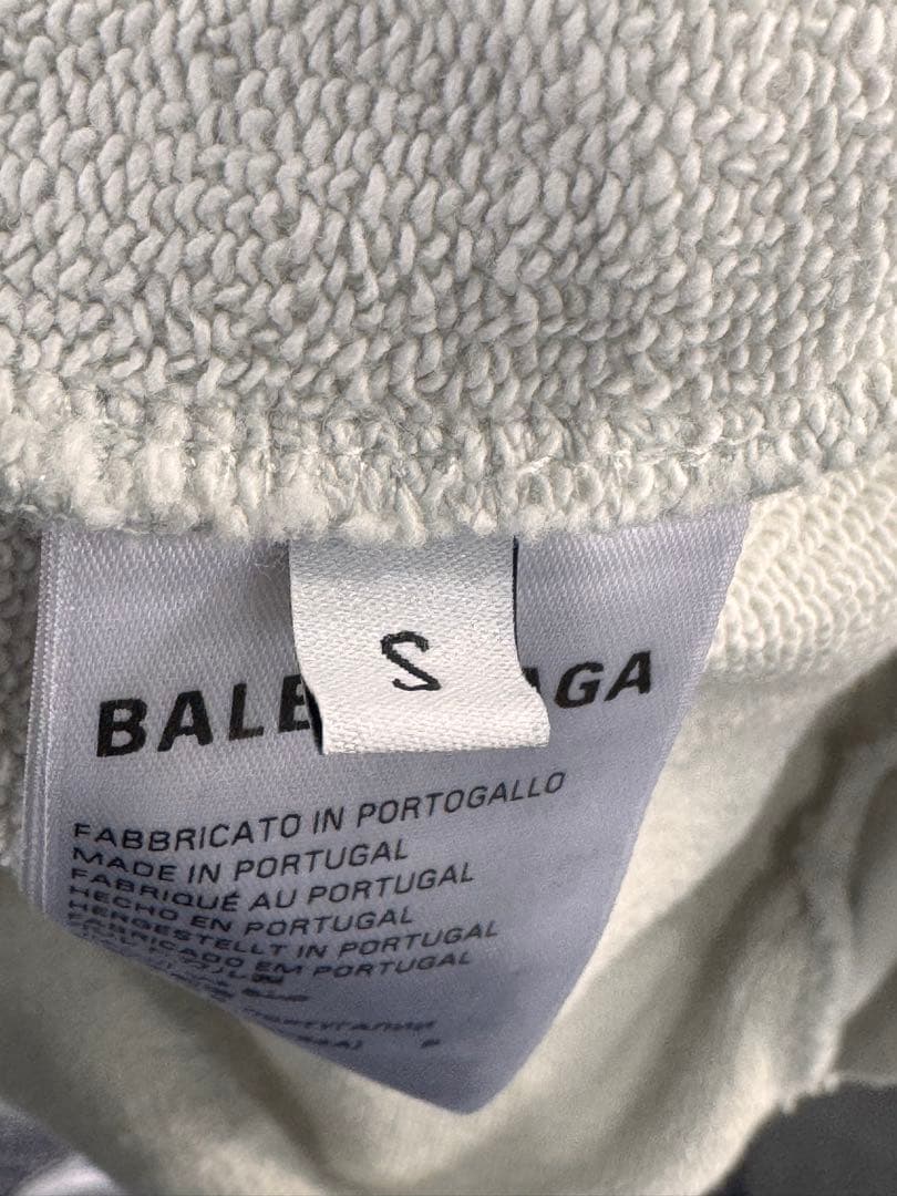 正規品　新品未使用　バレンシアガ　ラージフィット　ホワイト　パーカー