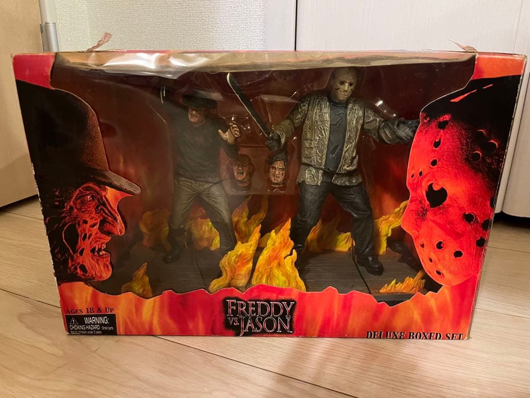 フレディVSジェイソン DELUXE BOXED SET ネカ