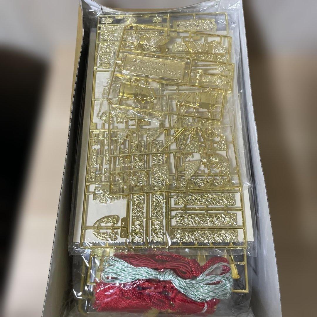 国宝シリーズ 赤糸威竹雀虎 金物模型 未組立 昭和旧版. Ln548