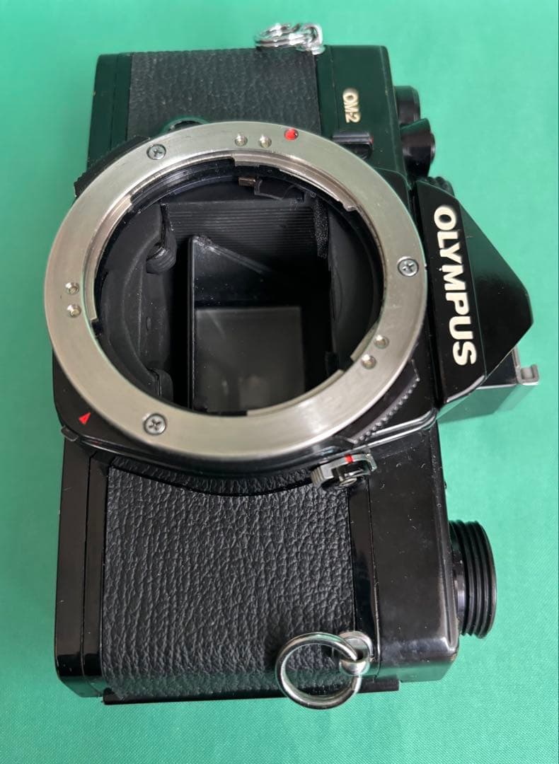 ★ OLYMPUS OM-2 (革ケース付) + 標準レンズ 50mm F1.4