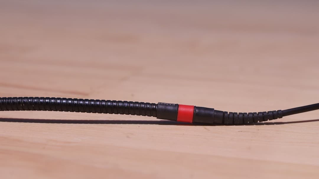 DPA ( ディーピーエー ) 4099-DC-1-201-C　チェロ 訳あり