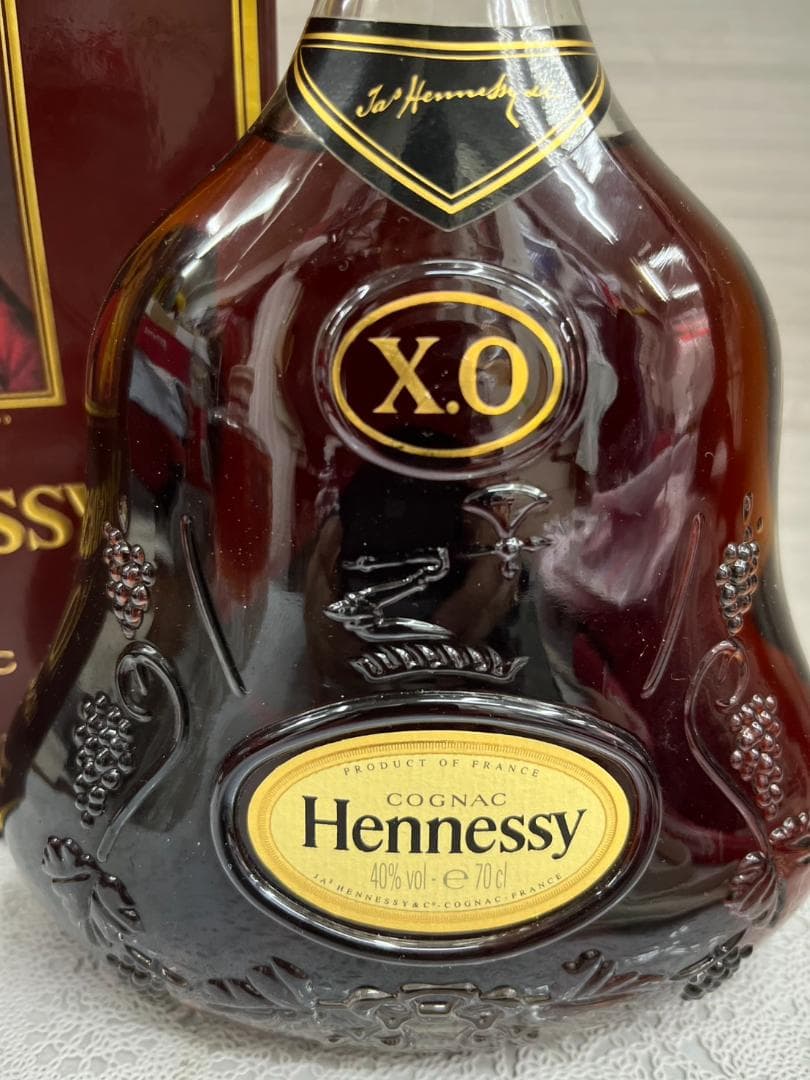 ★古酒★ヘネシー　ＸＯ　コニャック　700ｍｌ　未開封　未開栓　金キャップ