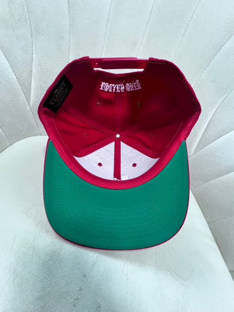 LOCALS ONLY キャップ　レッド