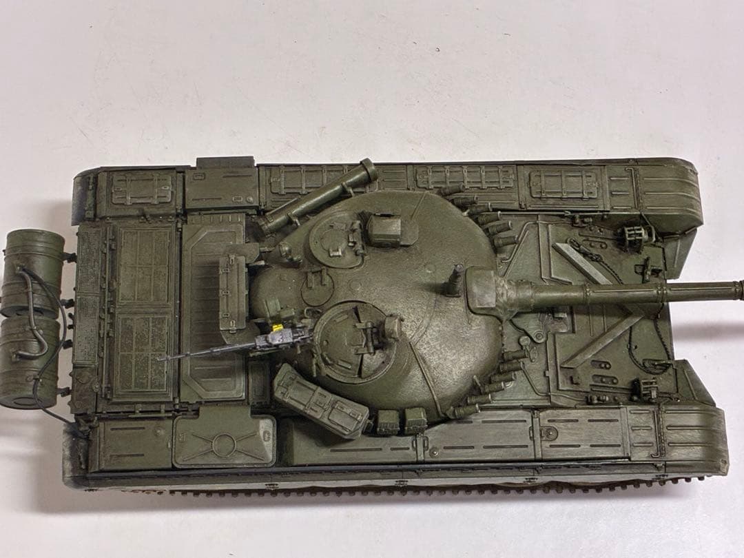 アミュージングホビー　1/35 M-84A 完成品　戦車　模型　ユーゴスラビア