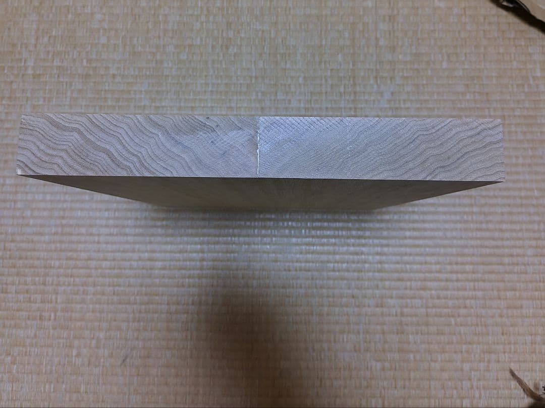 ギター　ボディ材　コリーナウッド　別名リンパウッド