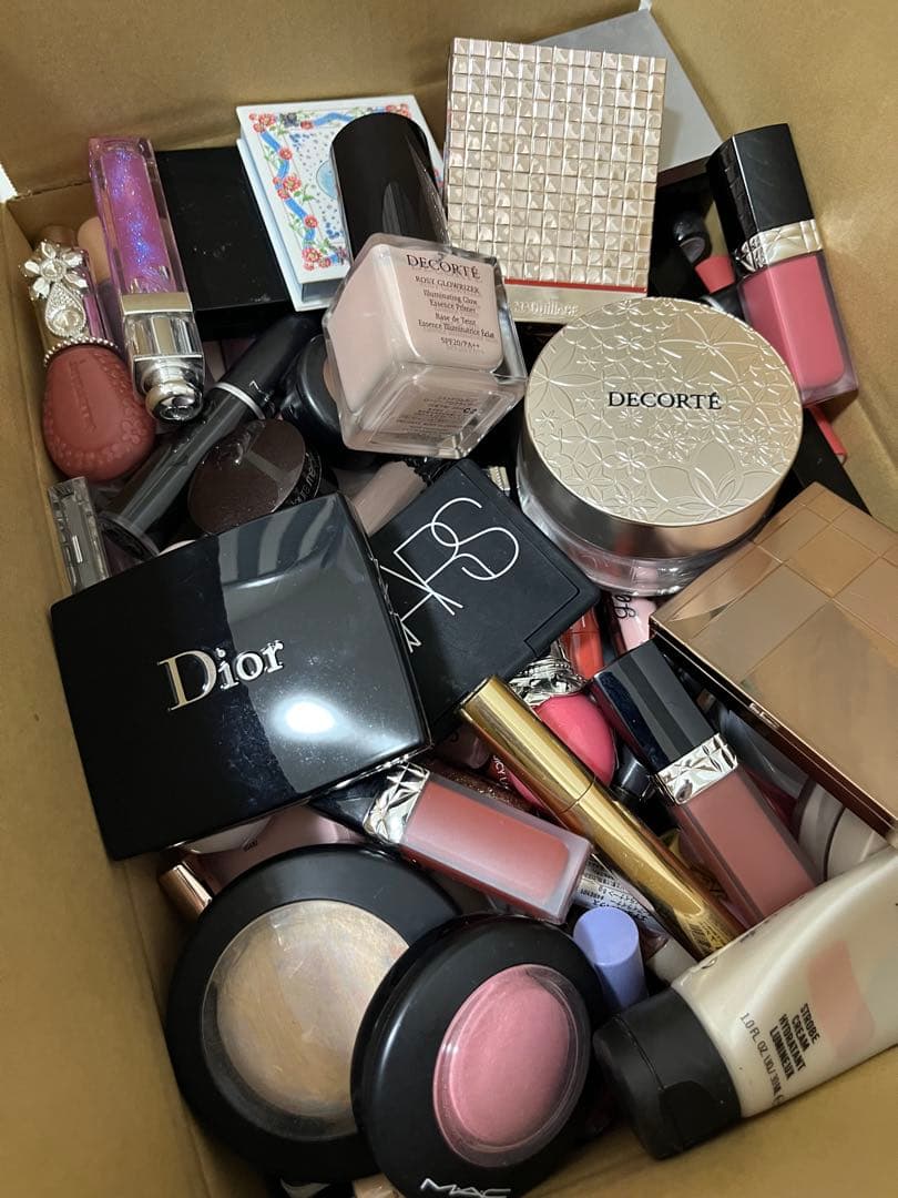 コスメまとめ売り　韓国コスメ　デパコスプチプラ　断捨離