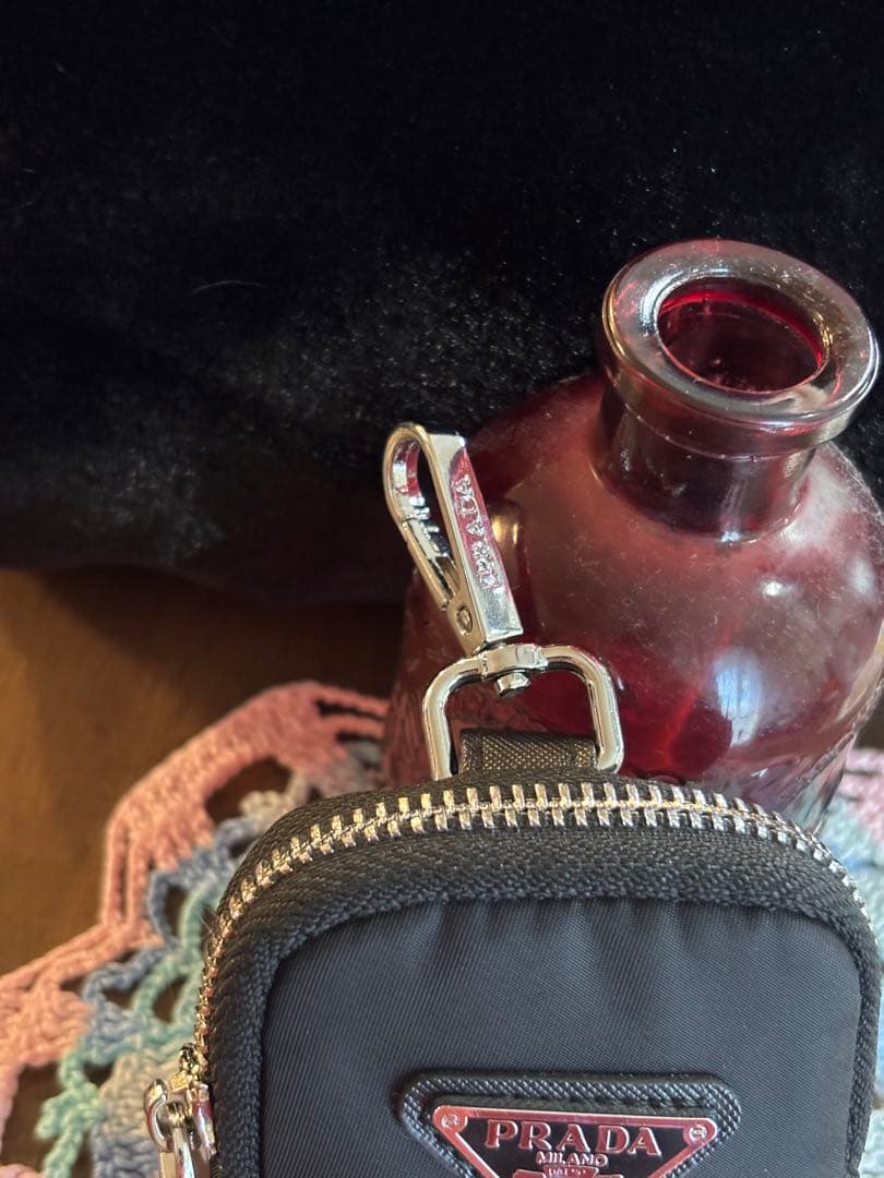 PRADA プラダ　ケース