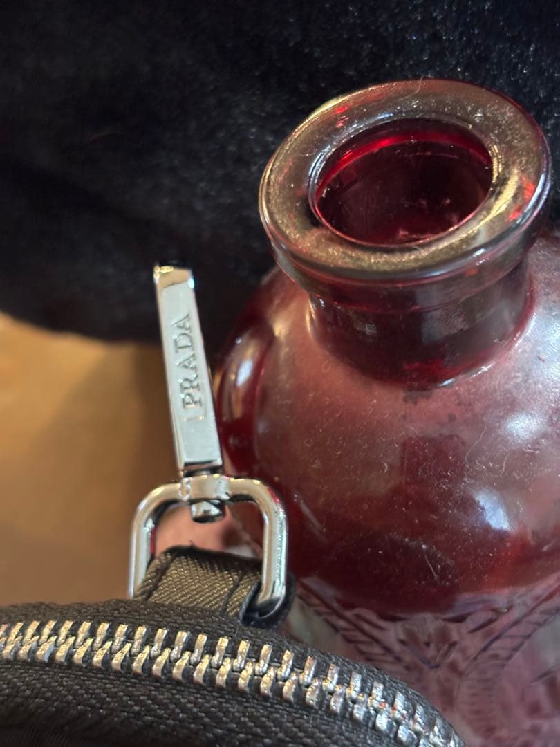 PRADA プラダ　ケース