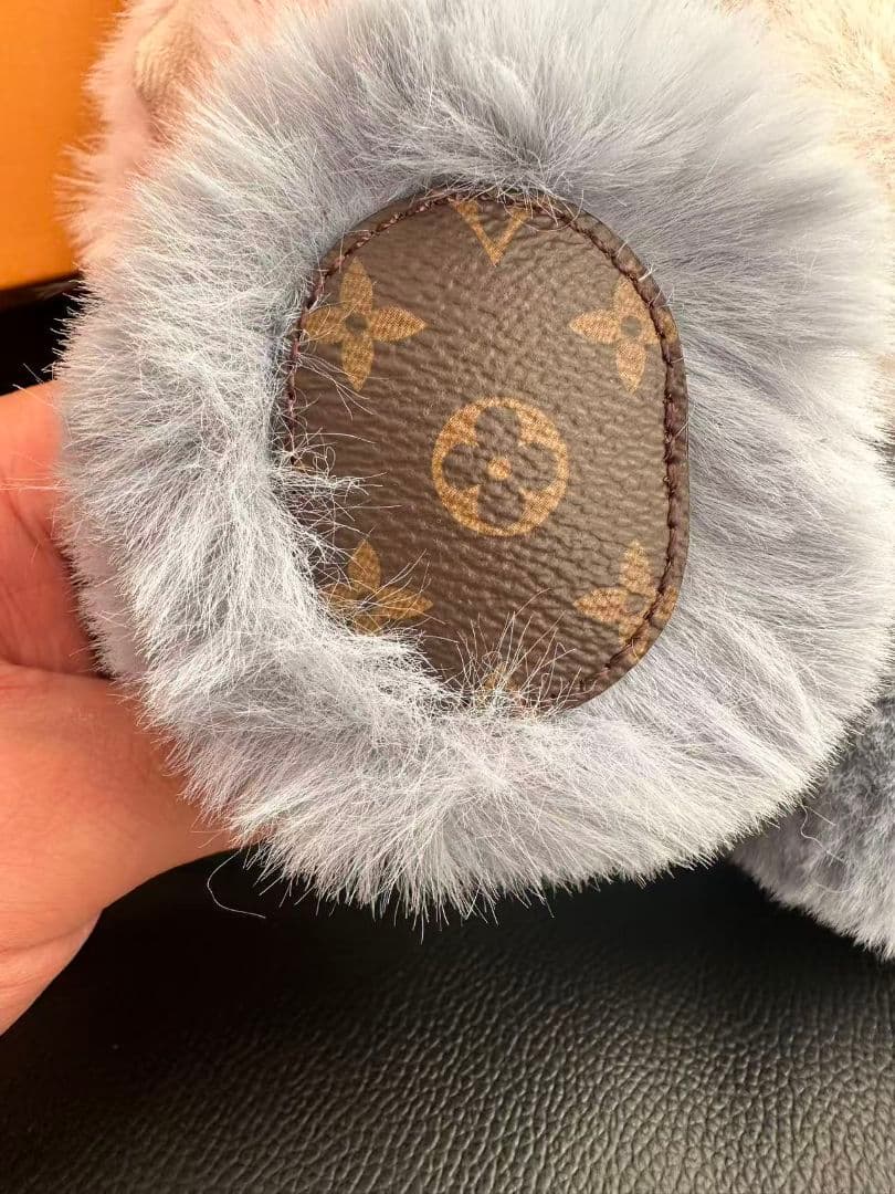 Louis Vuitton 花型ぬいぐるみ 本体　新品同様