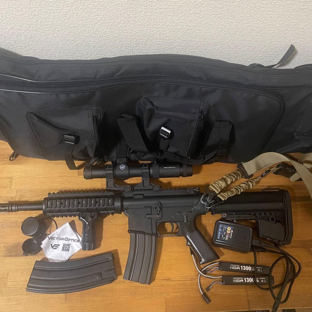 東京マルイ次世代M4 CQB-R セット　Vector Optics 付