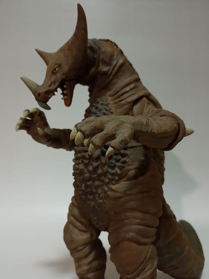 ビリケン商会　ゴモラ　ソフビキット塗装済完成品