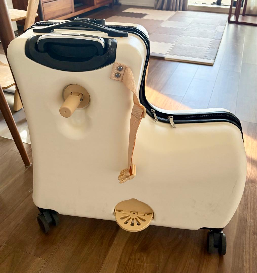 子供が乗れる キャリーケース　キッズ トラベルキャリーケース ダイヤルロック