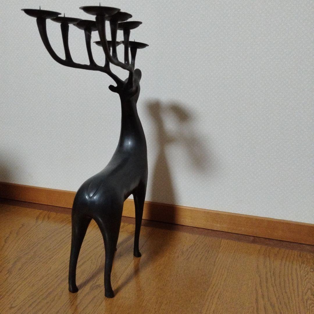 アンティーク　鹿の形状の金属製キャンドルスタンド