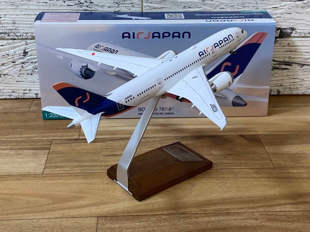 [本体美品]1/200 AIR JAPAN 787-8 全日空商事 JA803A
