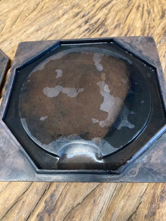 中国　古い硯　空走　木蓋あり