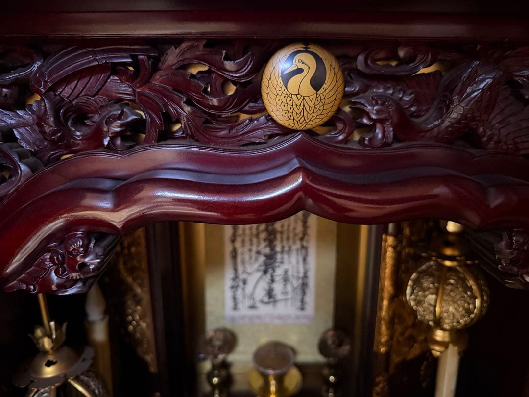 90万円前後？総無垢シタン？巨大家具調仏壇 最高級 中古品最終赤字大処分　創価