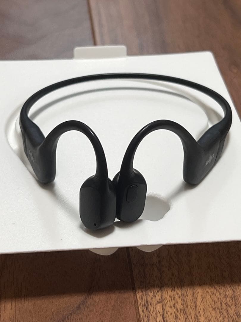 SHOKZ OPENRUN mini 骨伝導イヤホン 本体 付属品