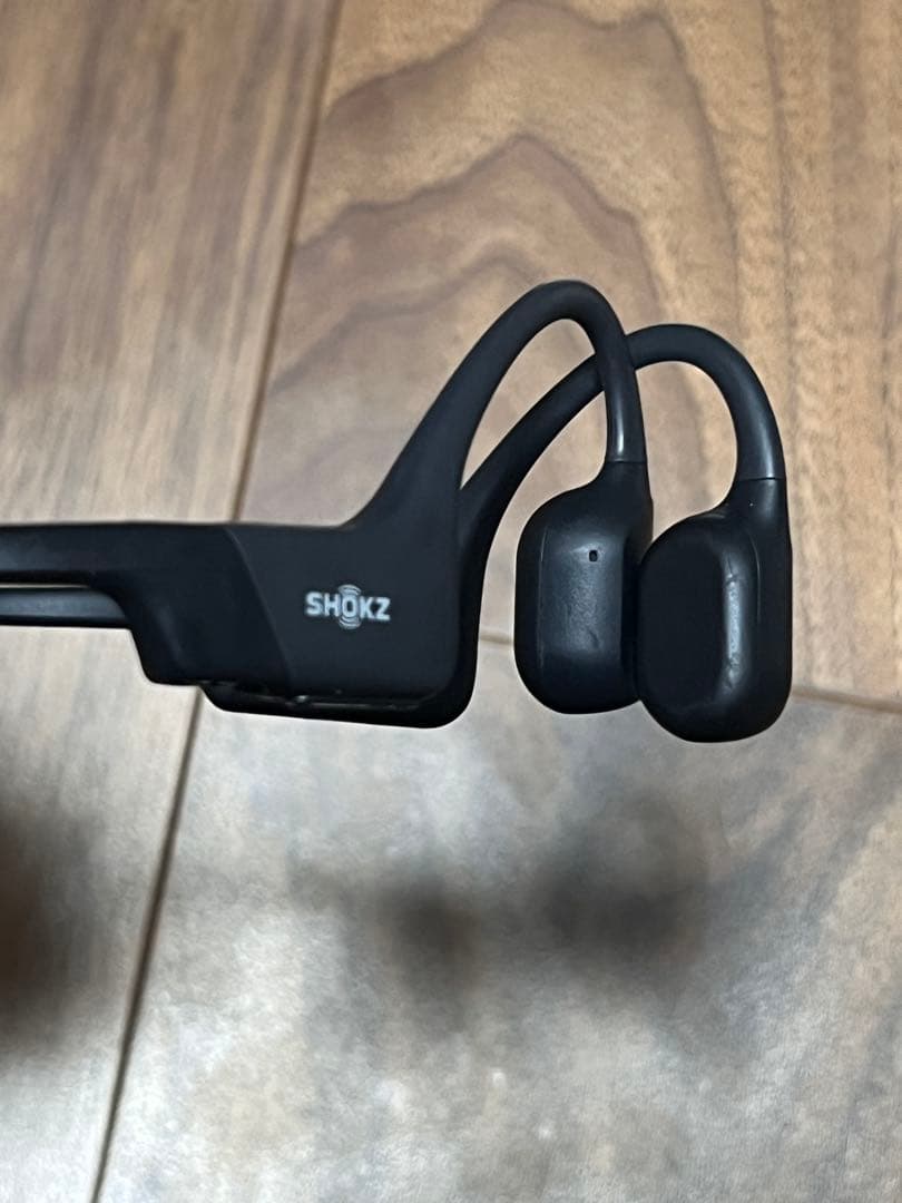 SHOKZ OPENRUN mini 骨伝導イヤホン 本体 付属品