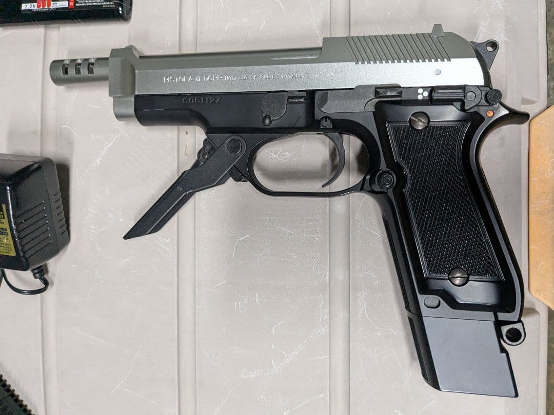 東京マルイ M93R 電動ガン