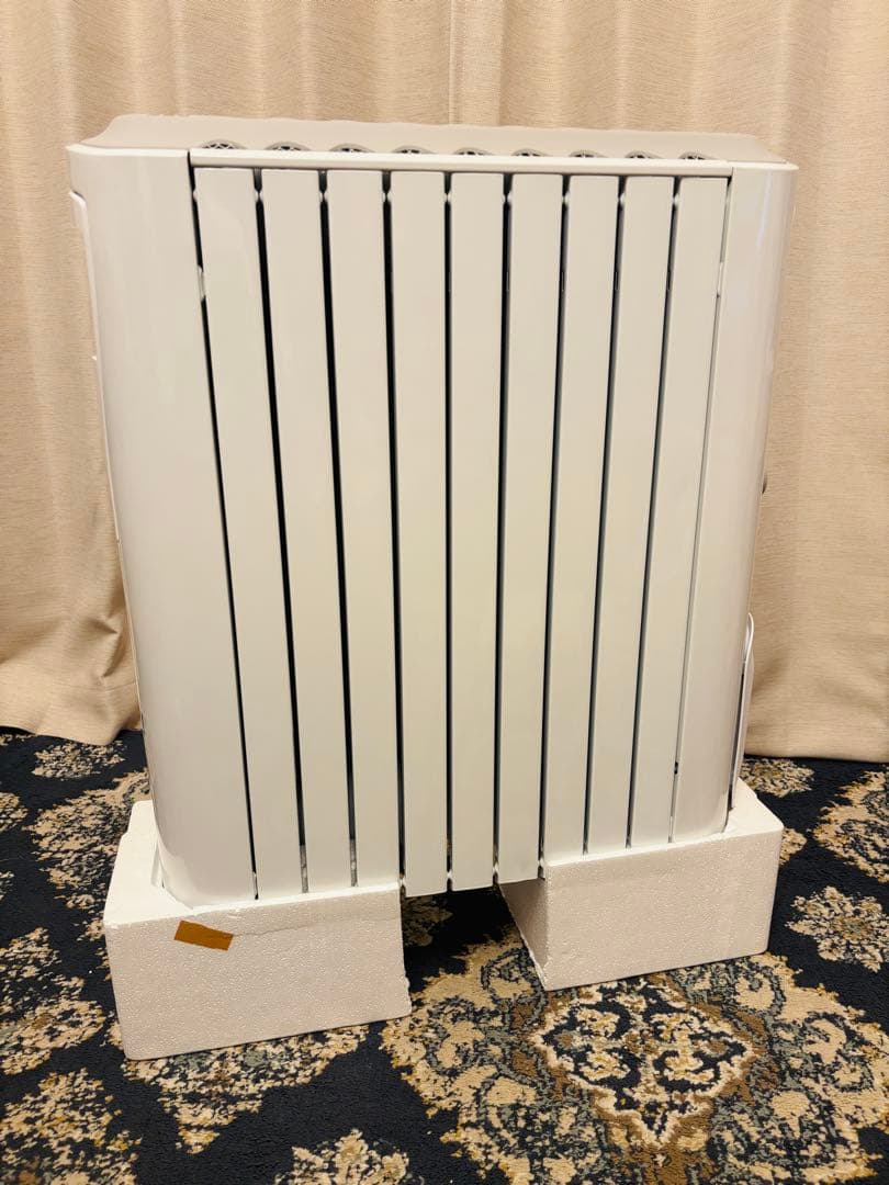 美品！デロンギ　ベルカルド オイルヒーターRHJ75V0915-GY